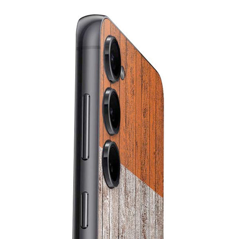 Ireland Flag Dark Wood Galaxy S25 Skin